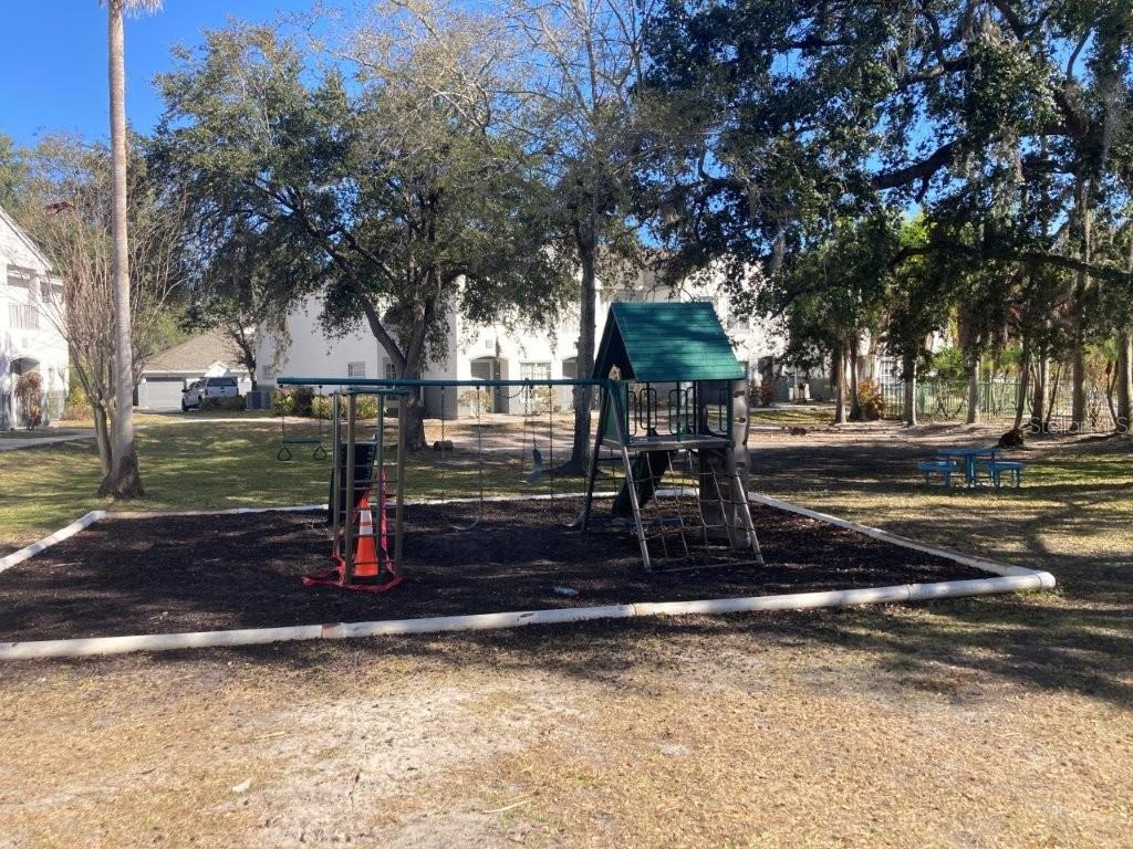 Image 4 of 28 For 4352 Kirkman Road 1211