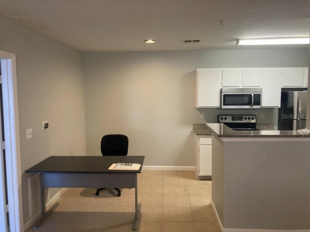 Image 7 of 28 For 4352 Kirkman Road 1211