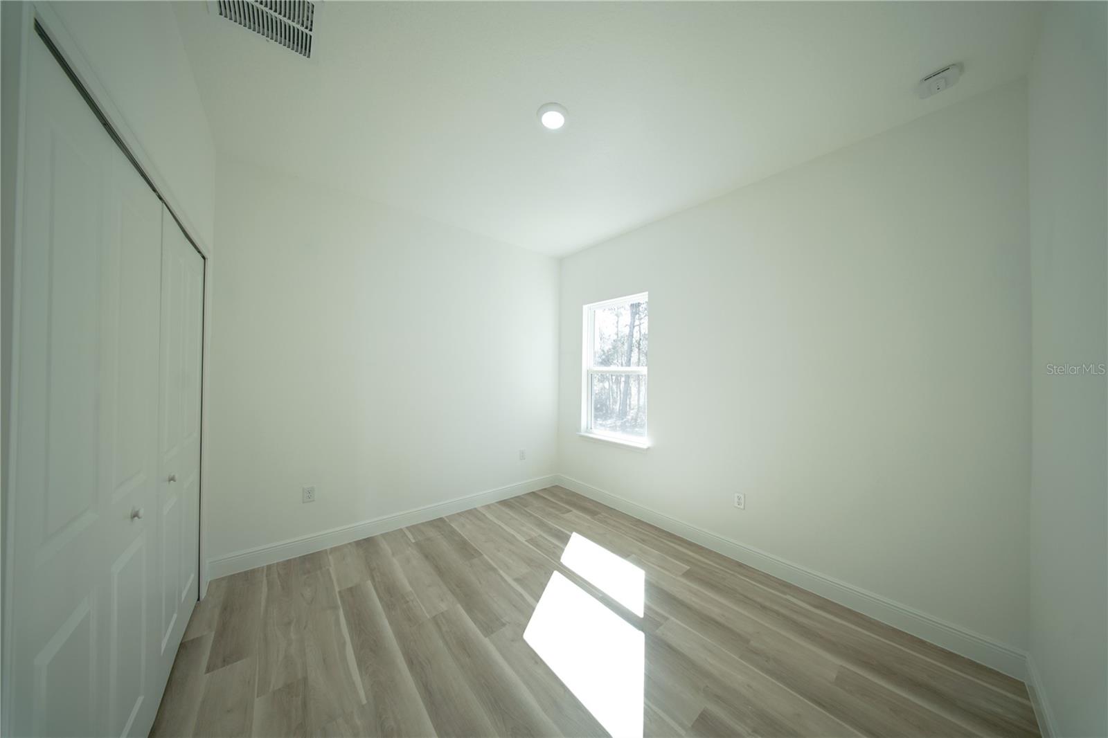 Image 10 of 16 For 13753 79th Terrace Road