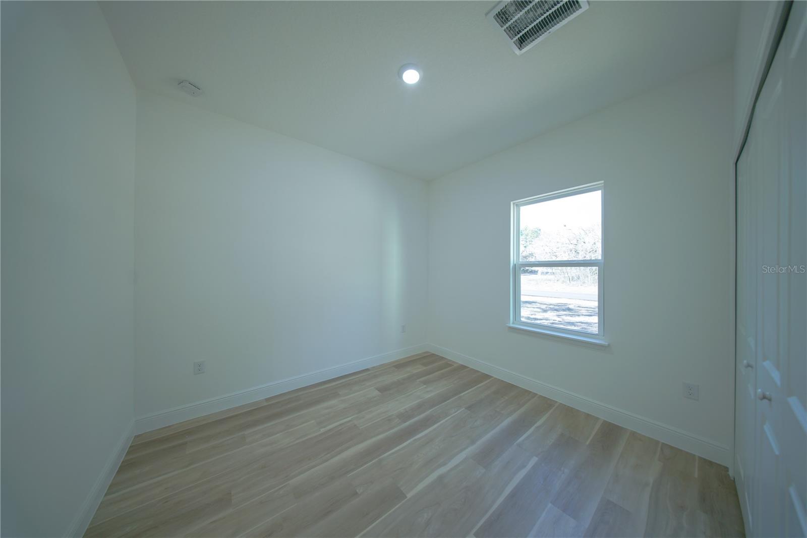 Image 11 of 16 For 13753 79th Terrace Road