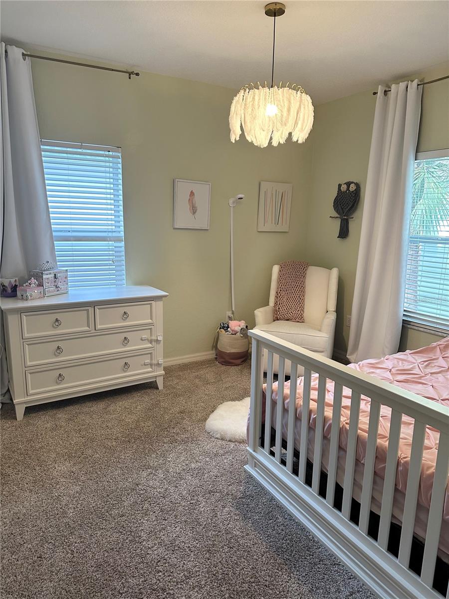 Listing photo id 15 for 1401 5th Street N