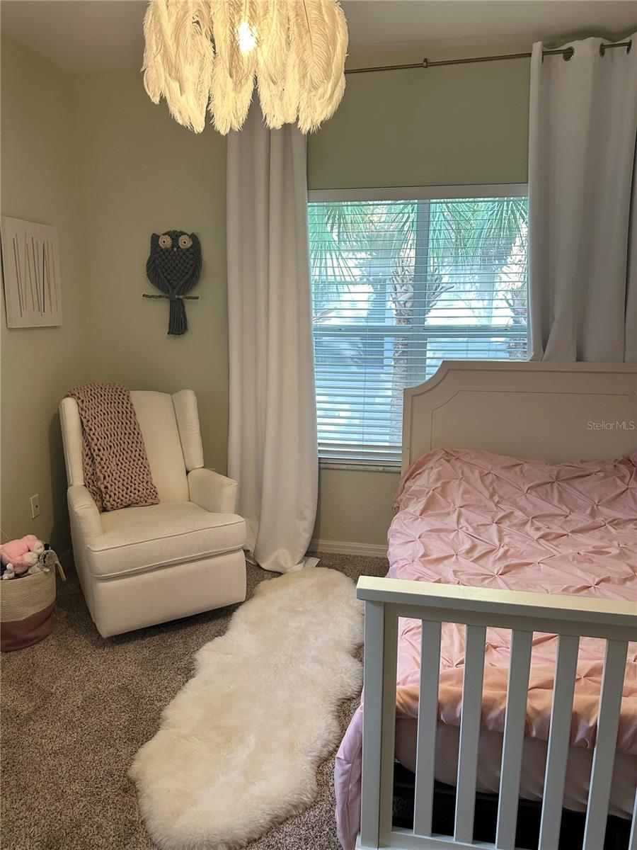 Listing photo id 19 for 1401 5th Street N