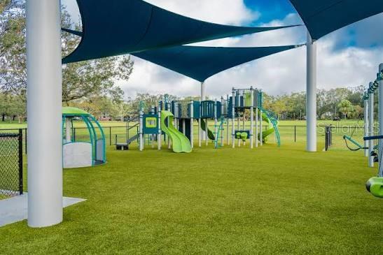 Listing photo id 22 for 1401 5th Street N