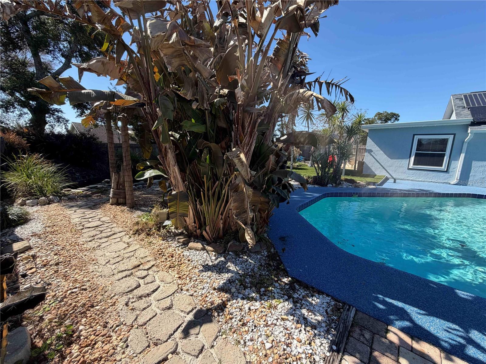 Image 25 of 31 For 1366 Valhalla Street