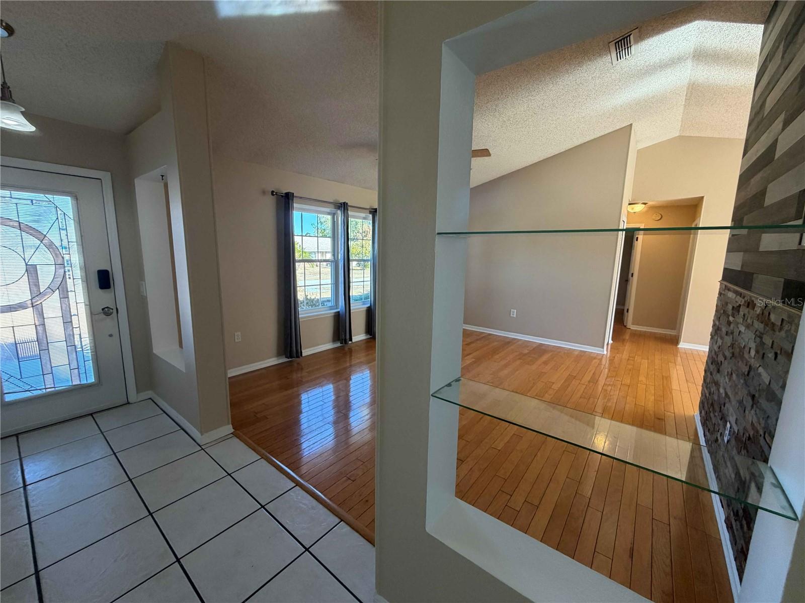 Image 3 of 31 For 1366 Valhalla Street