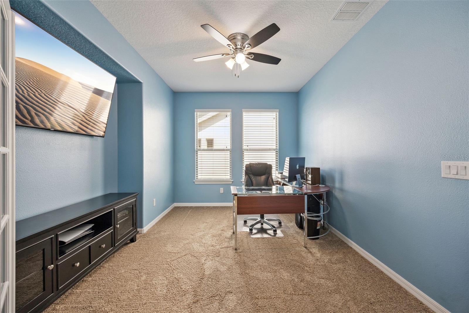 Image 29 of 37 For 901 Fountain Coin Loop