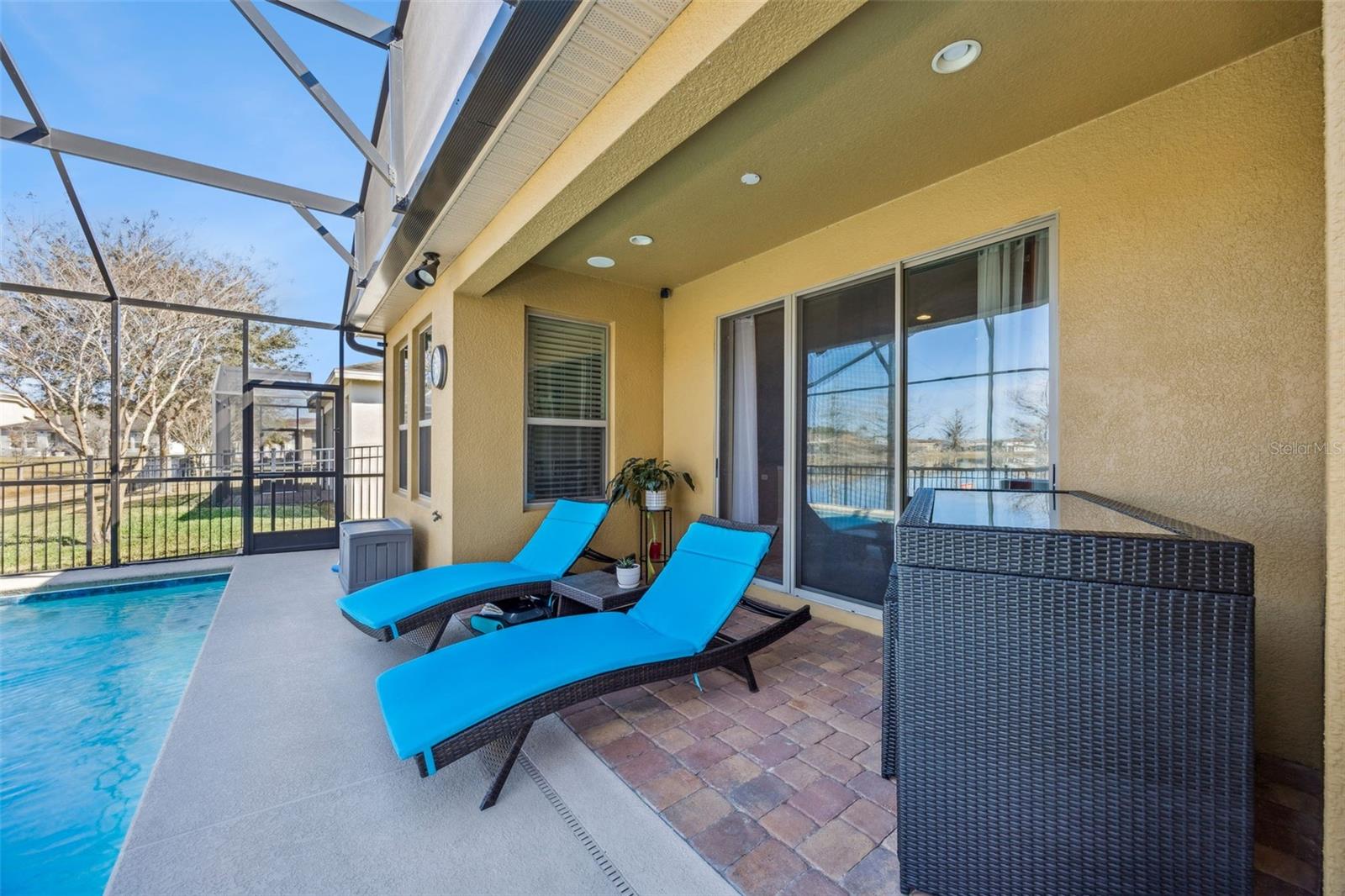 Image 31 of 37 For 901 Fountain Coin Loop