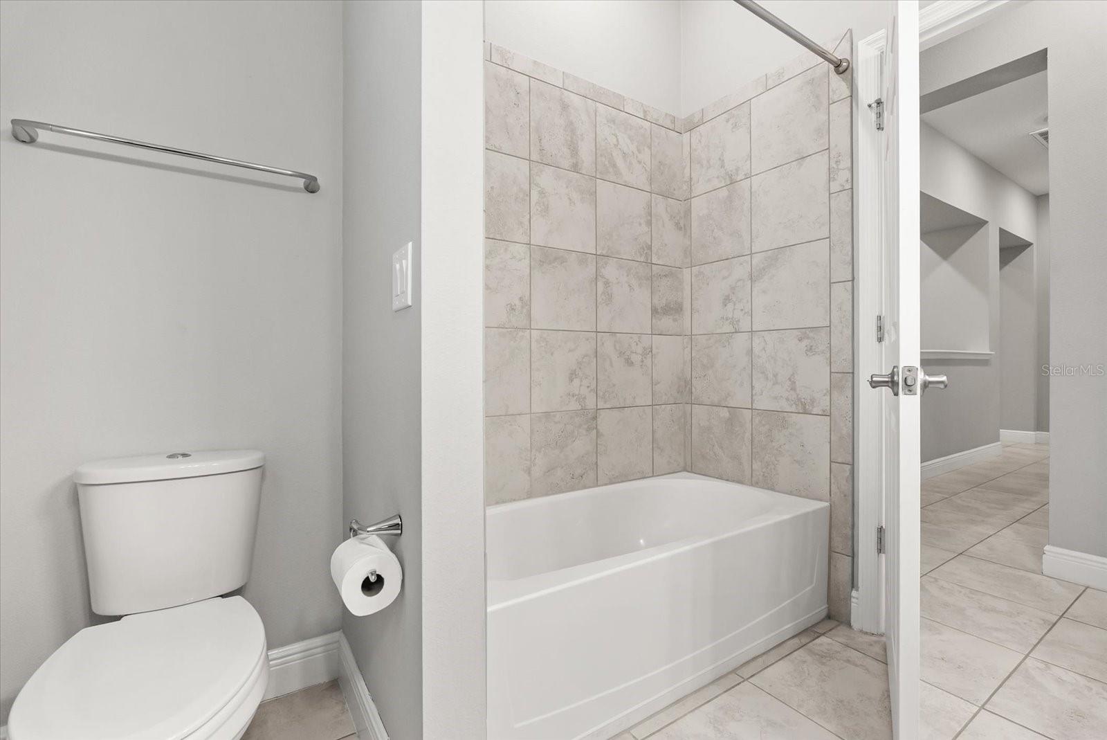 Image 28 of 44 For 3383 Stonewyck Street