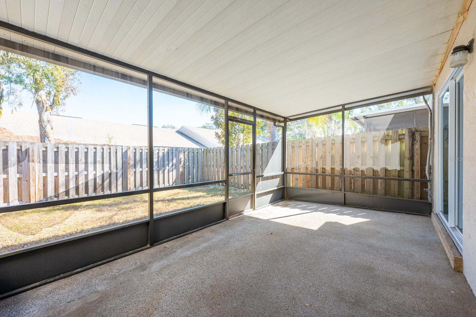 Image 18 of 23 For 7733 Country Place G2