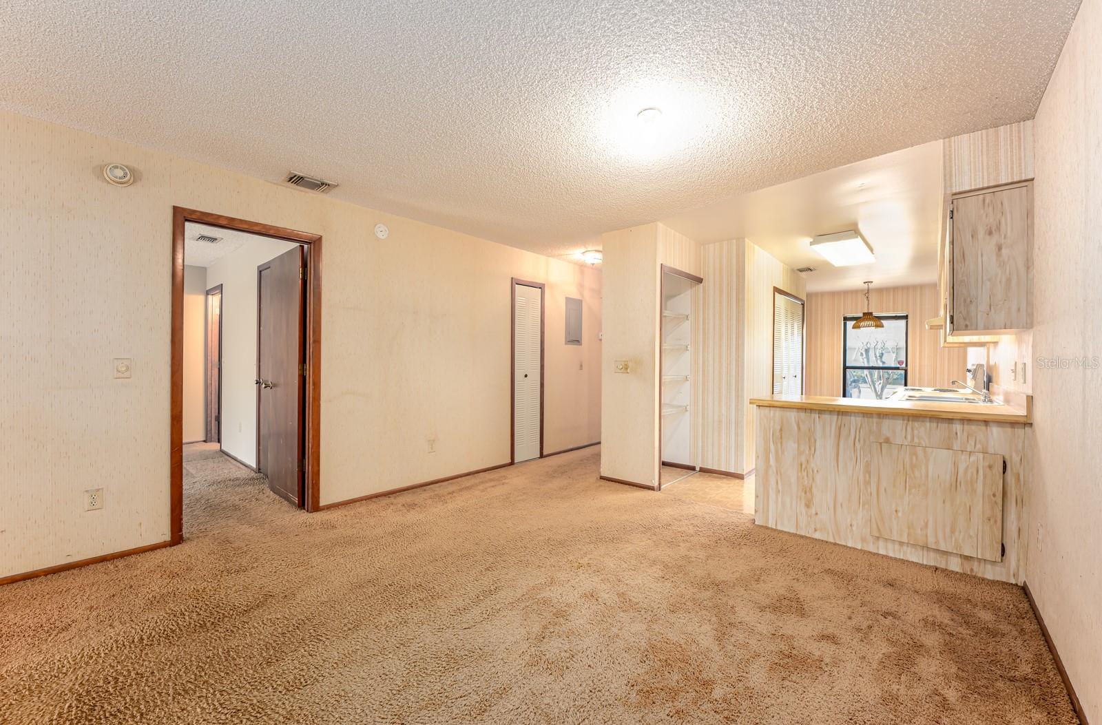 Image 5 of 23 For 7733 Country Place G2