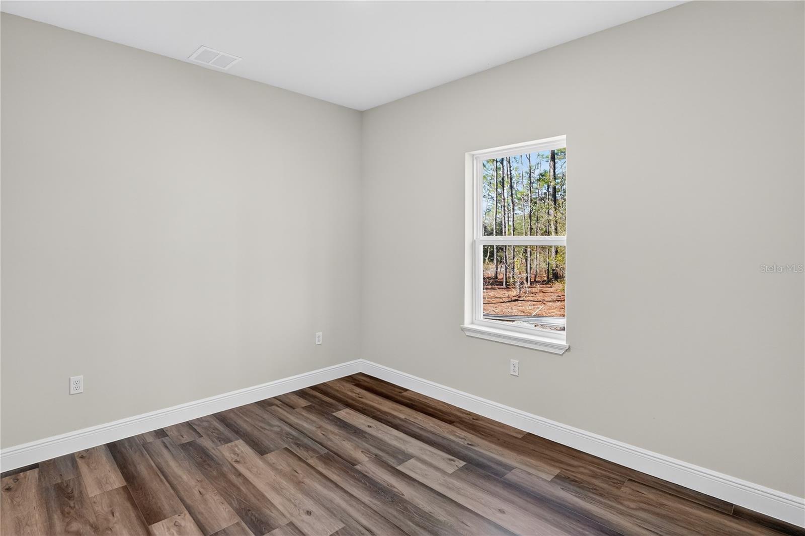 Image 10 of 19 For 8165 Santos Drive