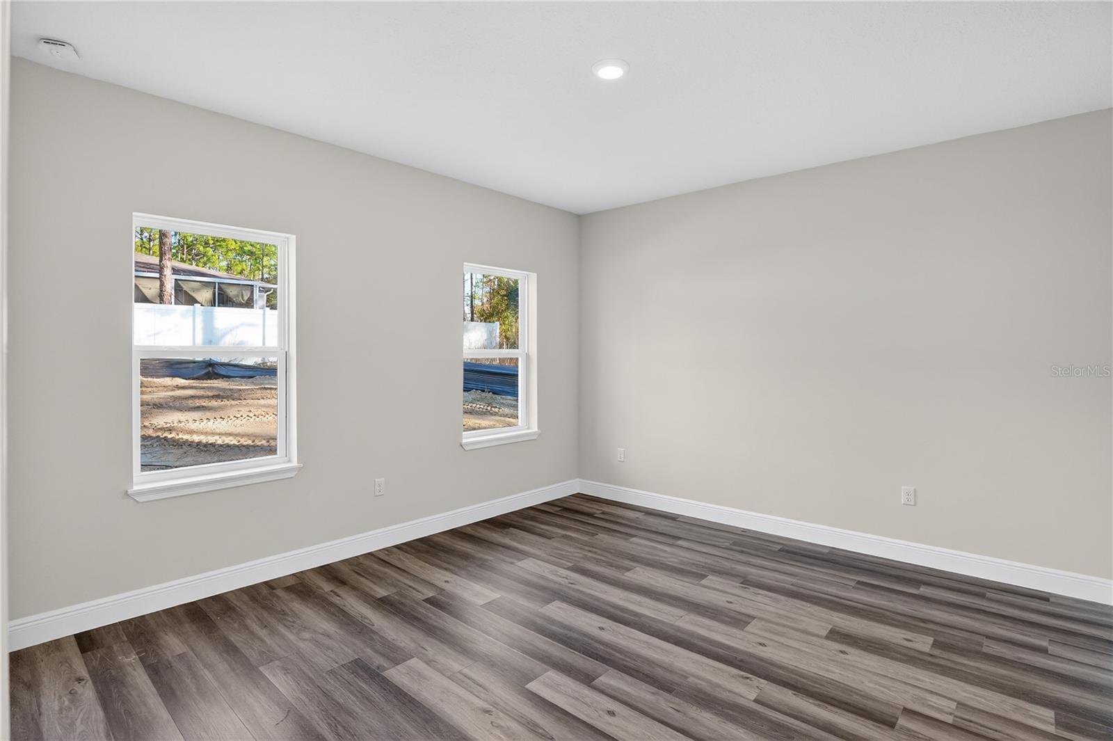 Image 11 of 19 For 8165 Santos Drive