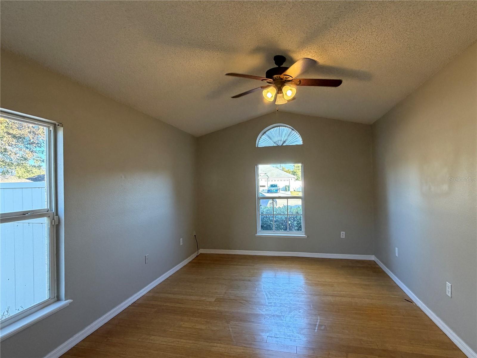 Image 11 of 24 For 375 Kaila Court