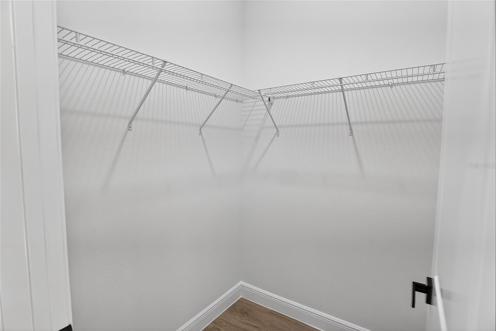 Image 18 of 22 For 9690 Cortlandt Drive