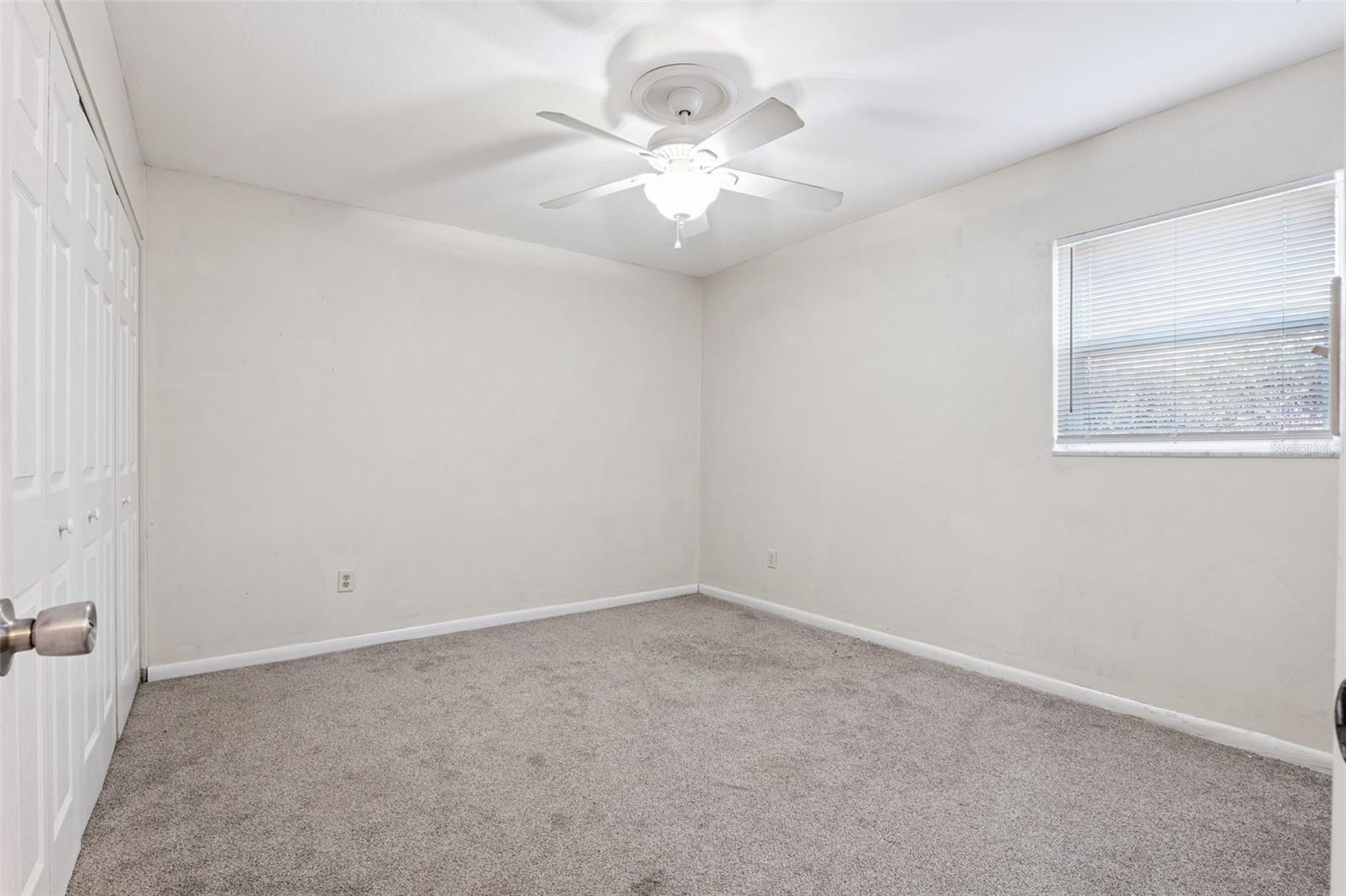 Image 13 of 23 For 1576 Zinnia Drive