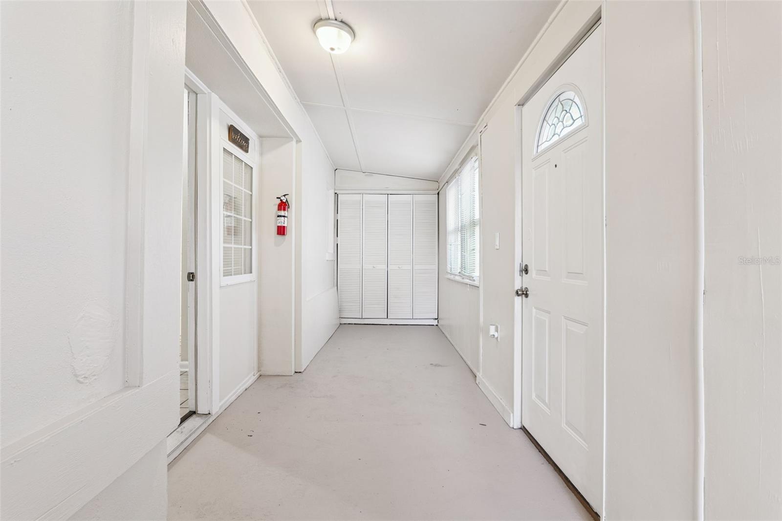 Image 6 of 23 For 1576 Zinnia Drive