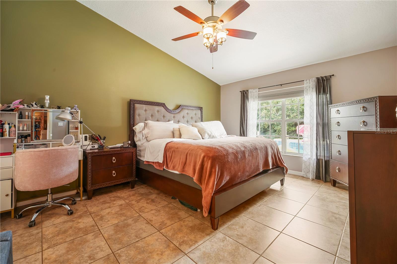 Image 10 of 26 For 2241 Summer Raye Court