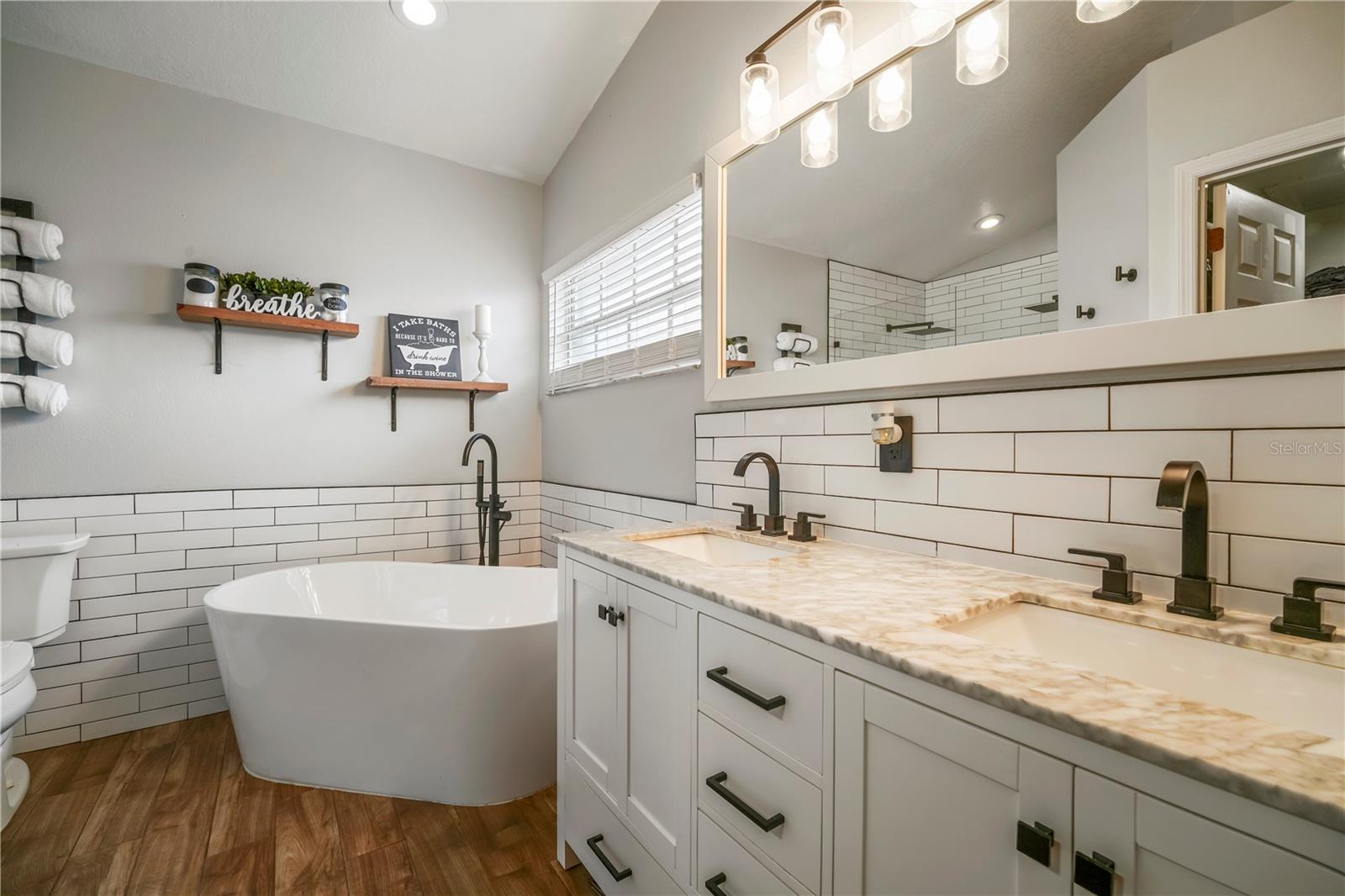 Image 12 of 26 For 2241 Summer Raye Court