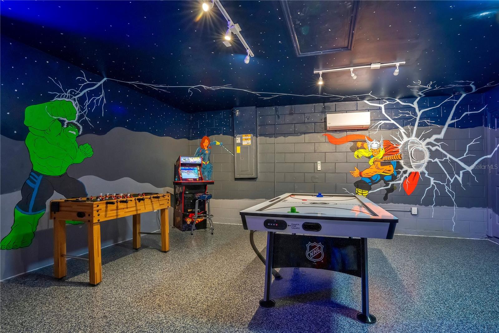 Image 25 of 50 For 161 Hideaway Beach Lane