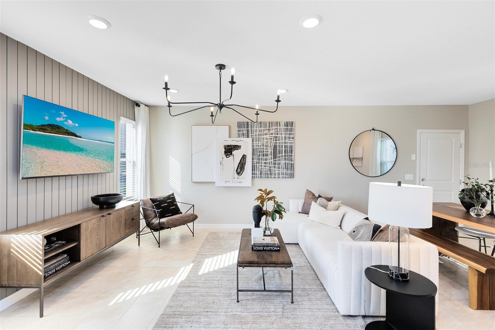 Image 12 of 33 For 10716 Leafy Laurel Street