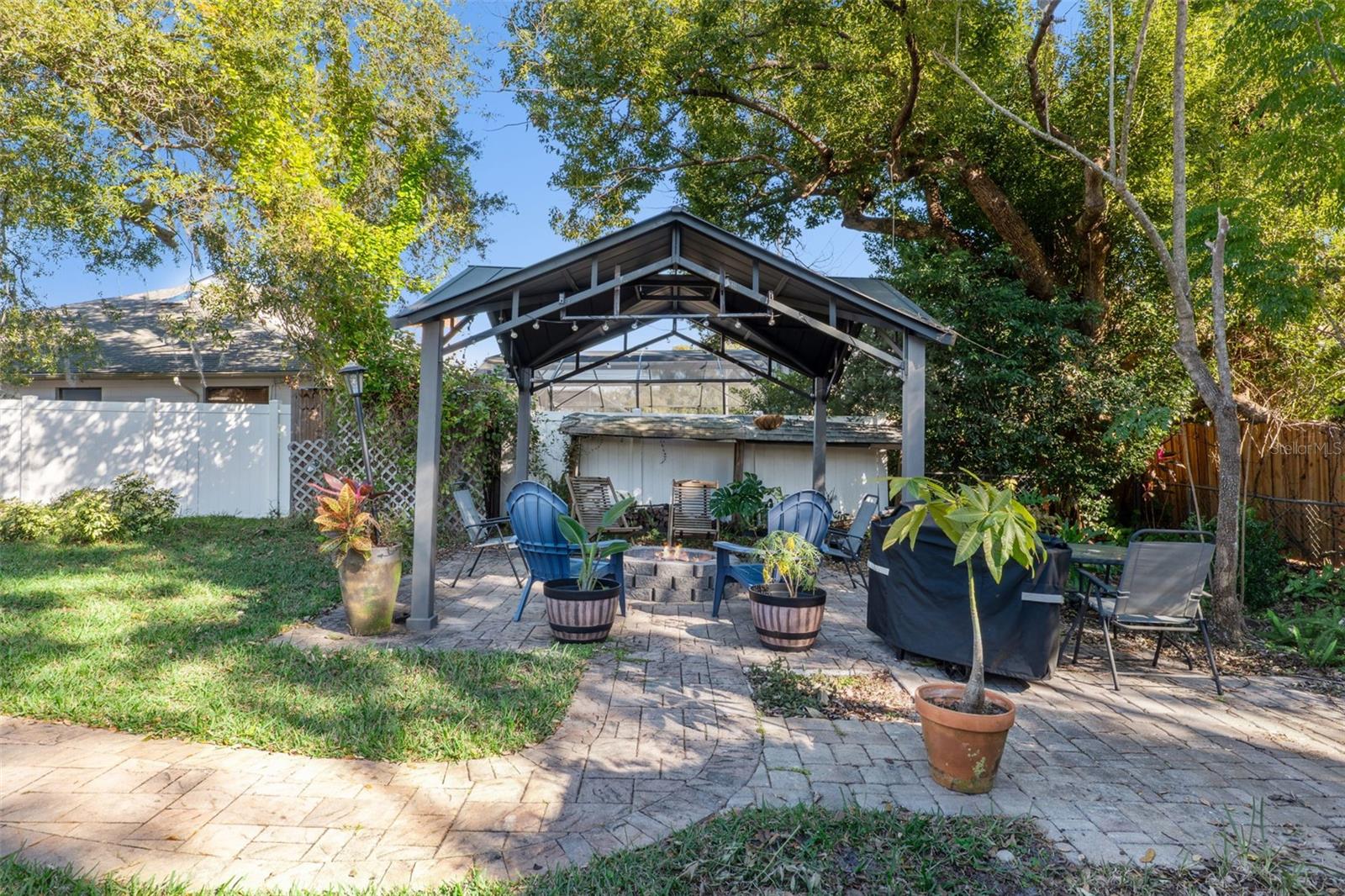 Image 22 of 30 For 910 Parson Brown Way