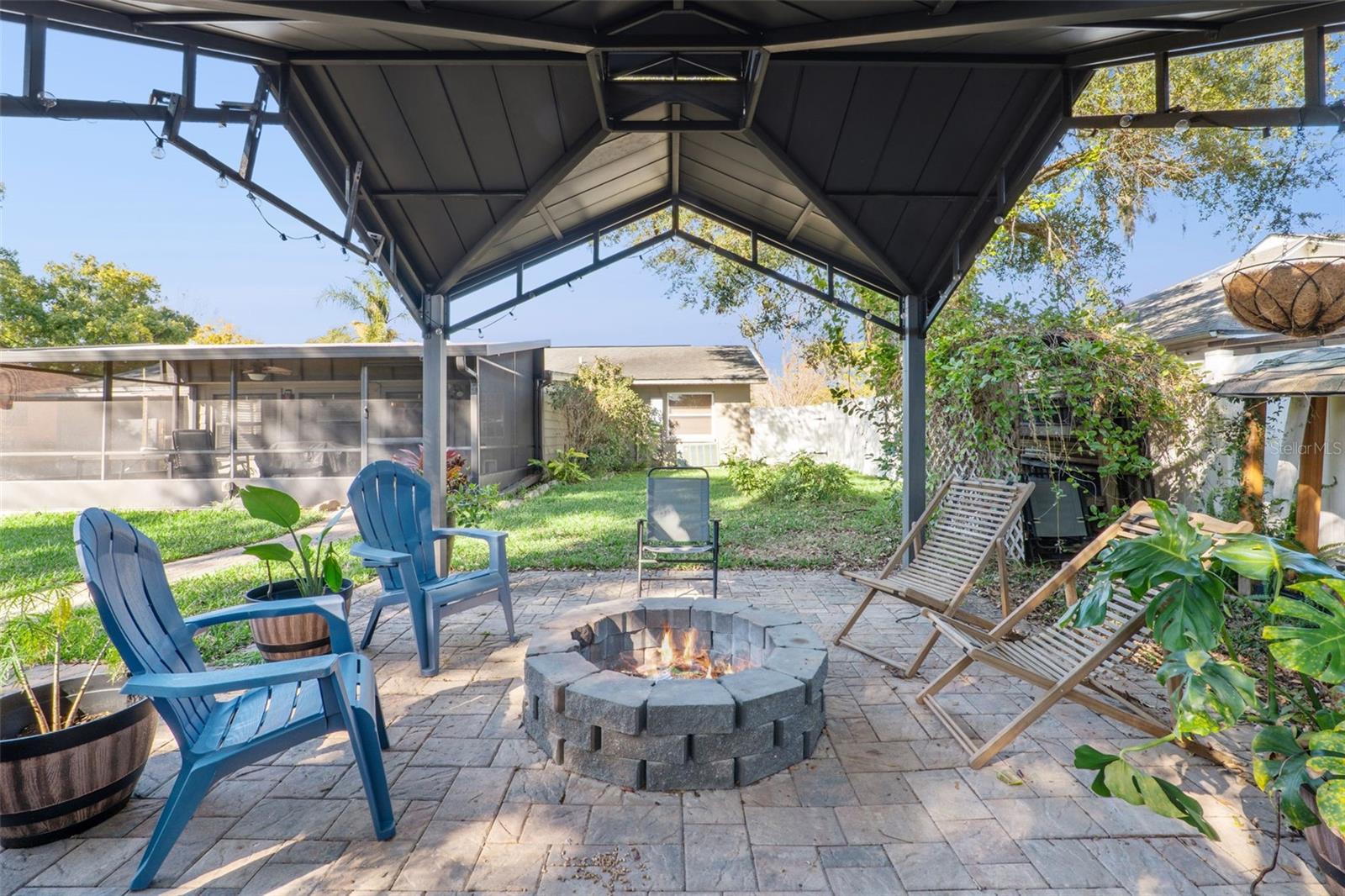 Image 24 of 30 For 910 Parson Brown Way