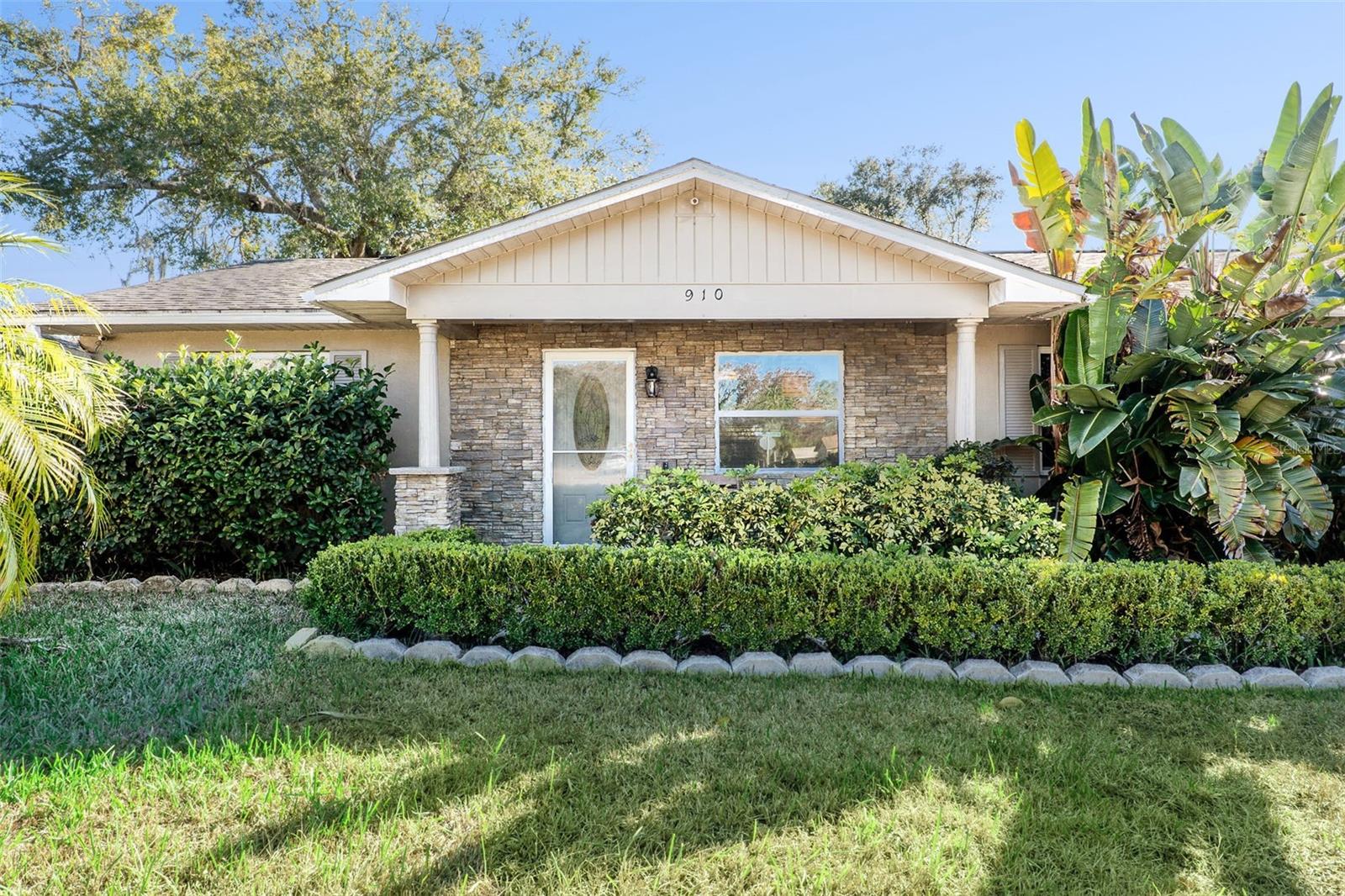 Image 3 of 30 For 910 Parson Brown Way