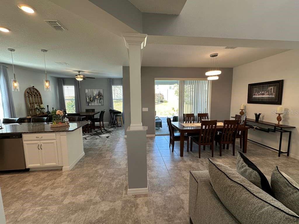 Image 30 of 97 For 2812 Hilltop Road