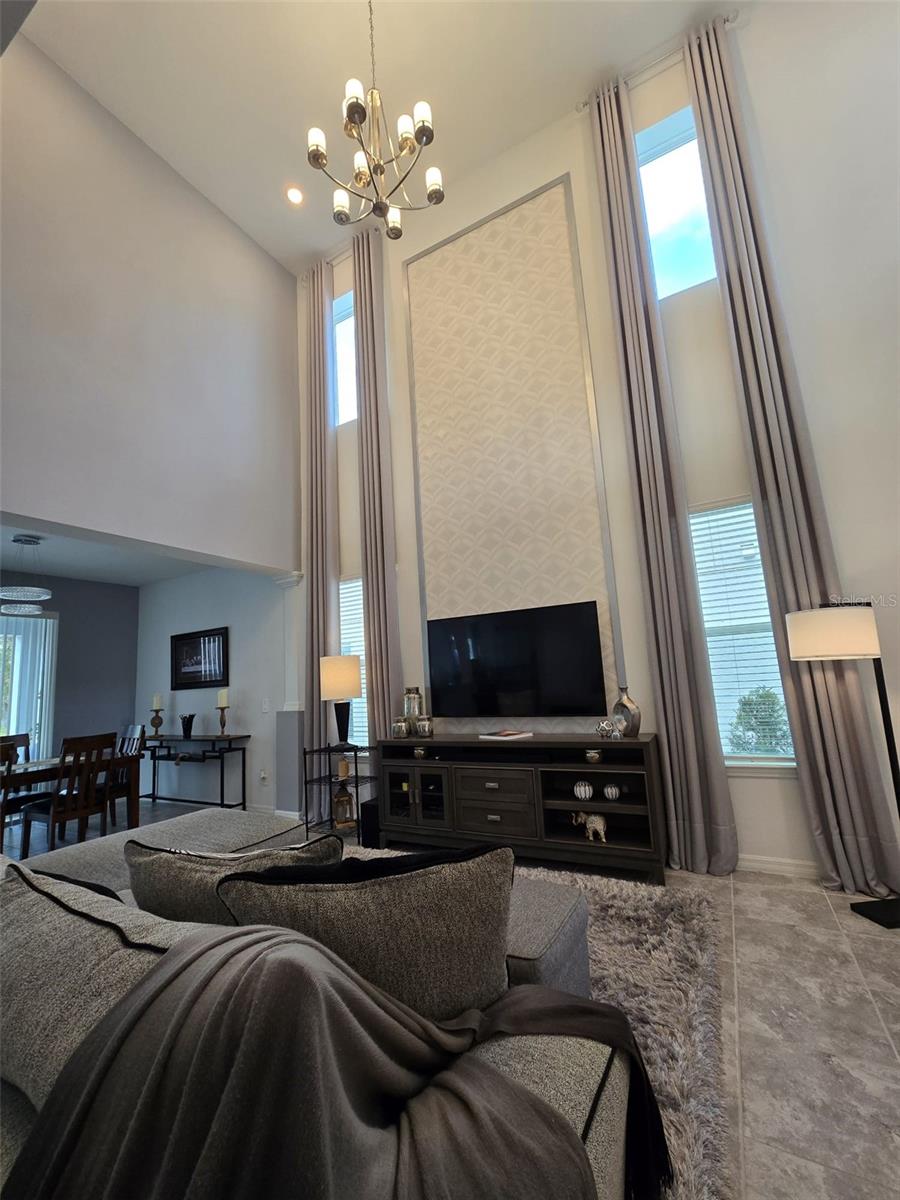 Image 31 of 97 For 2812 Hilltop Road