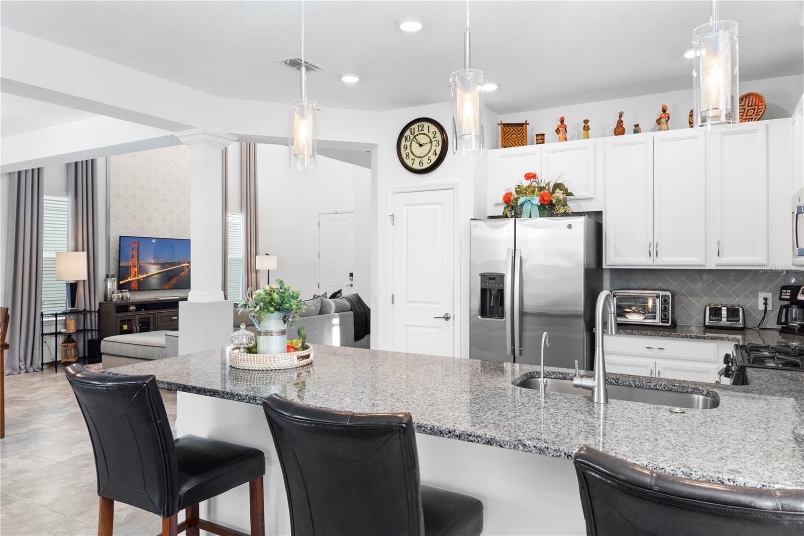 Image 50 of 97 For 2812 Hilltop Road