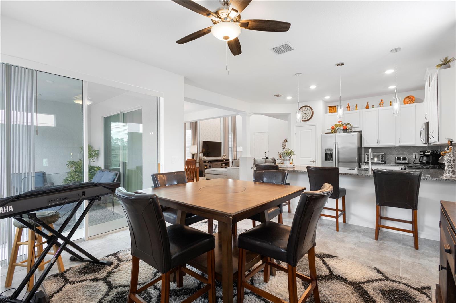 Image 62 of 97 For 2812 Hilltop Road