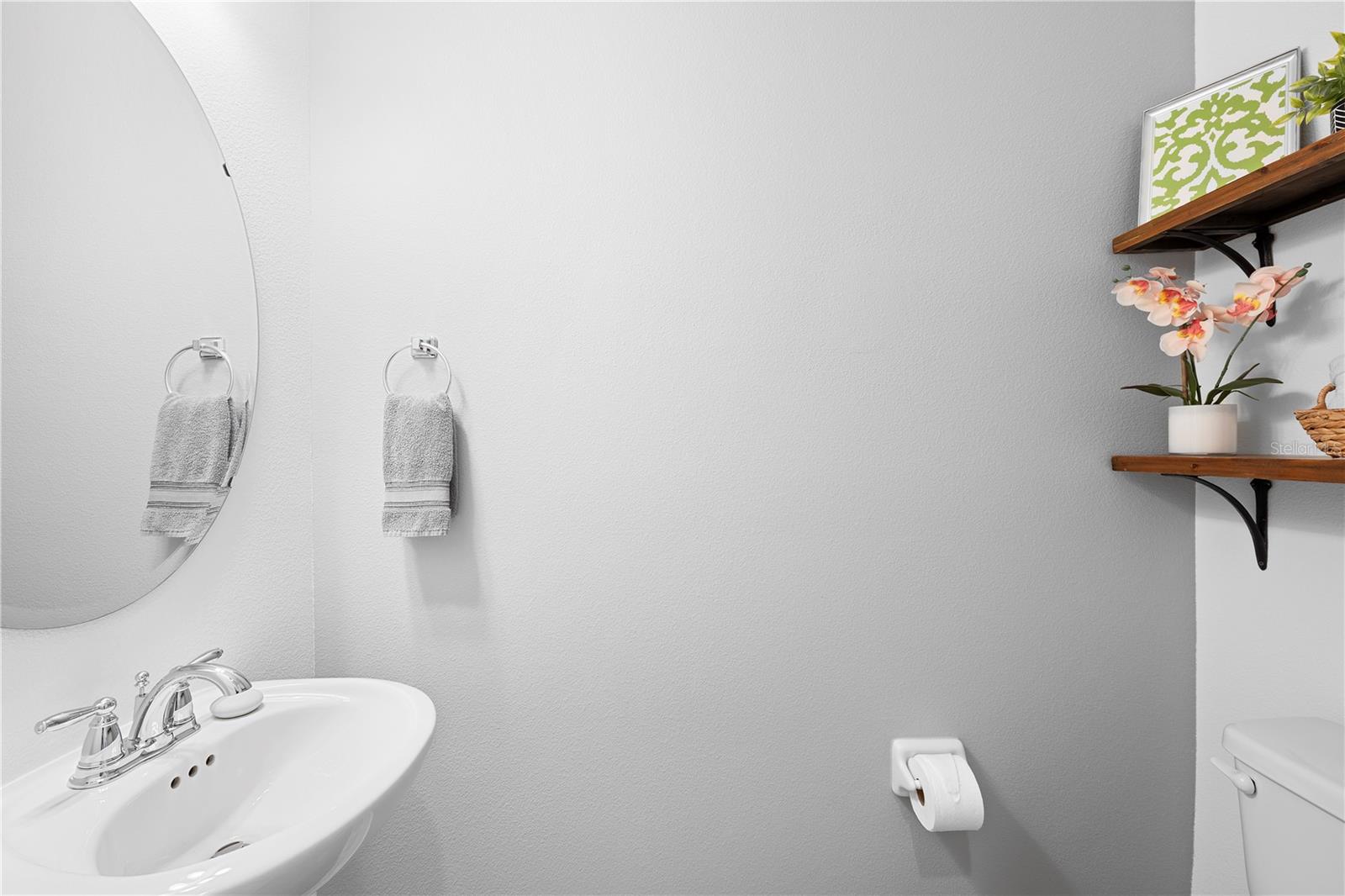 Image 63 of 97 For 2812 Hilltop Road