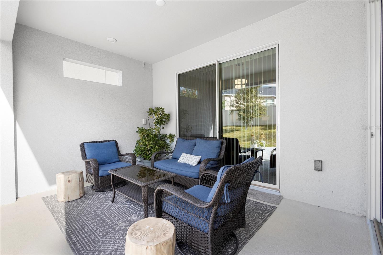 Image 87 of 97 For 2812 Hilltop Road