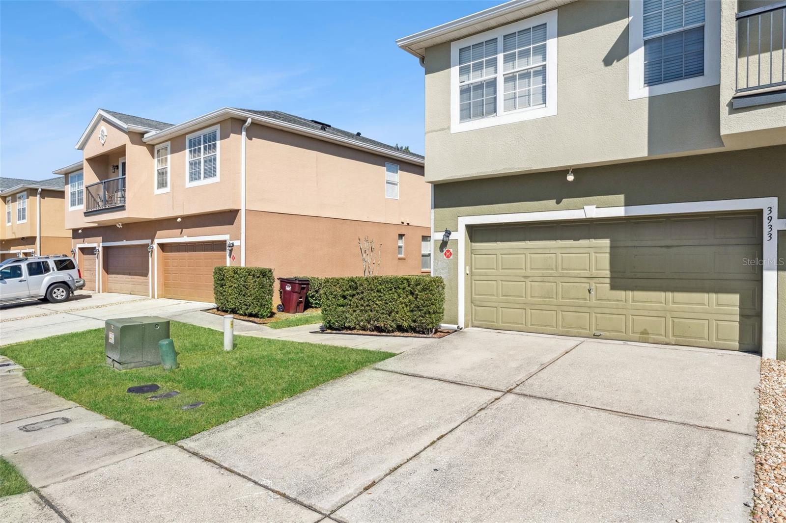 Image 4 of 25 For 3933 Pemberly Pines Circle