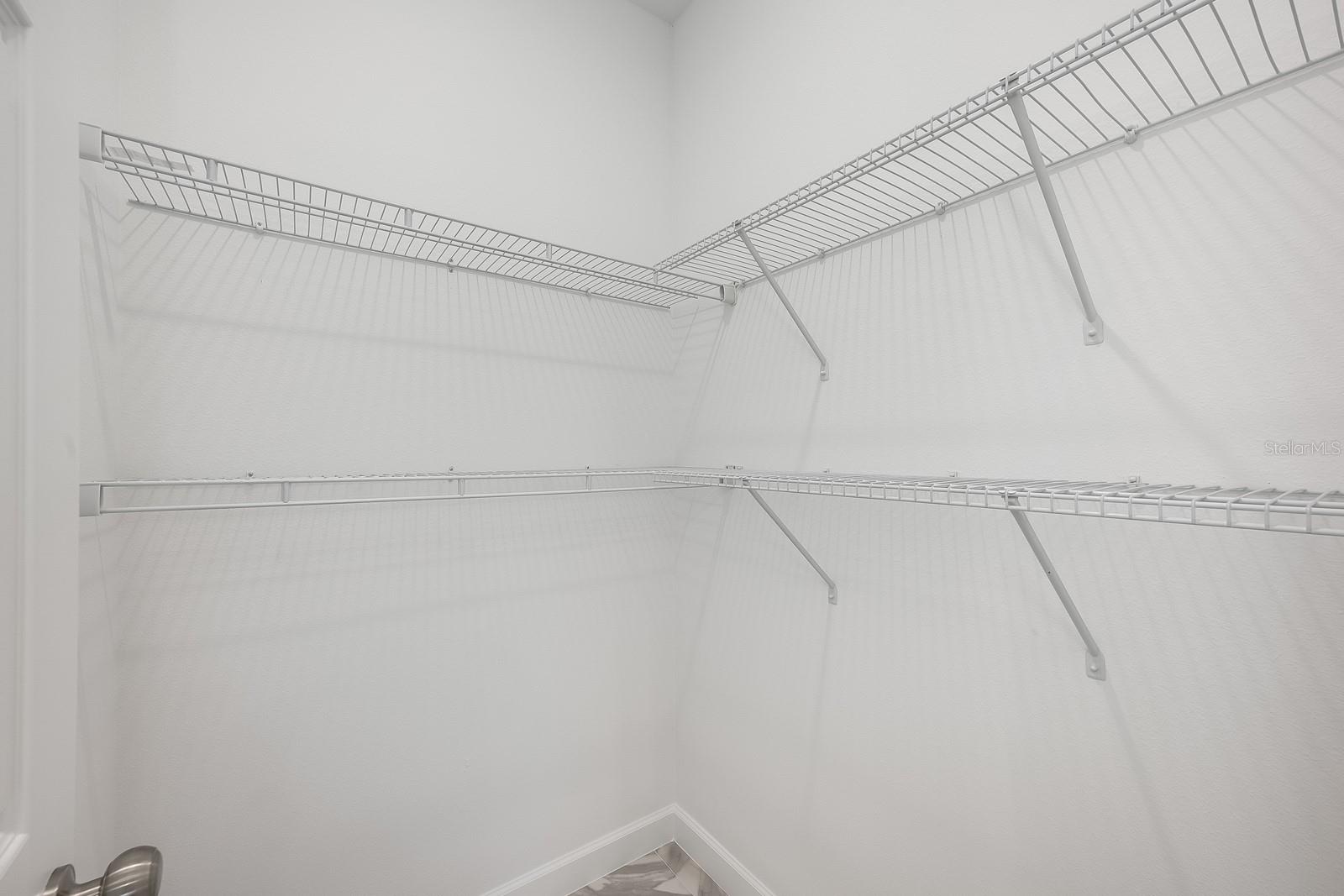 Image 12 of 23 For 1720 Deleon Avenue