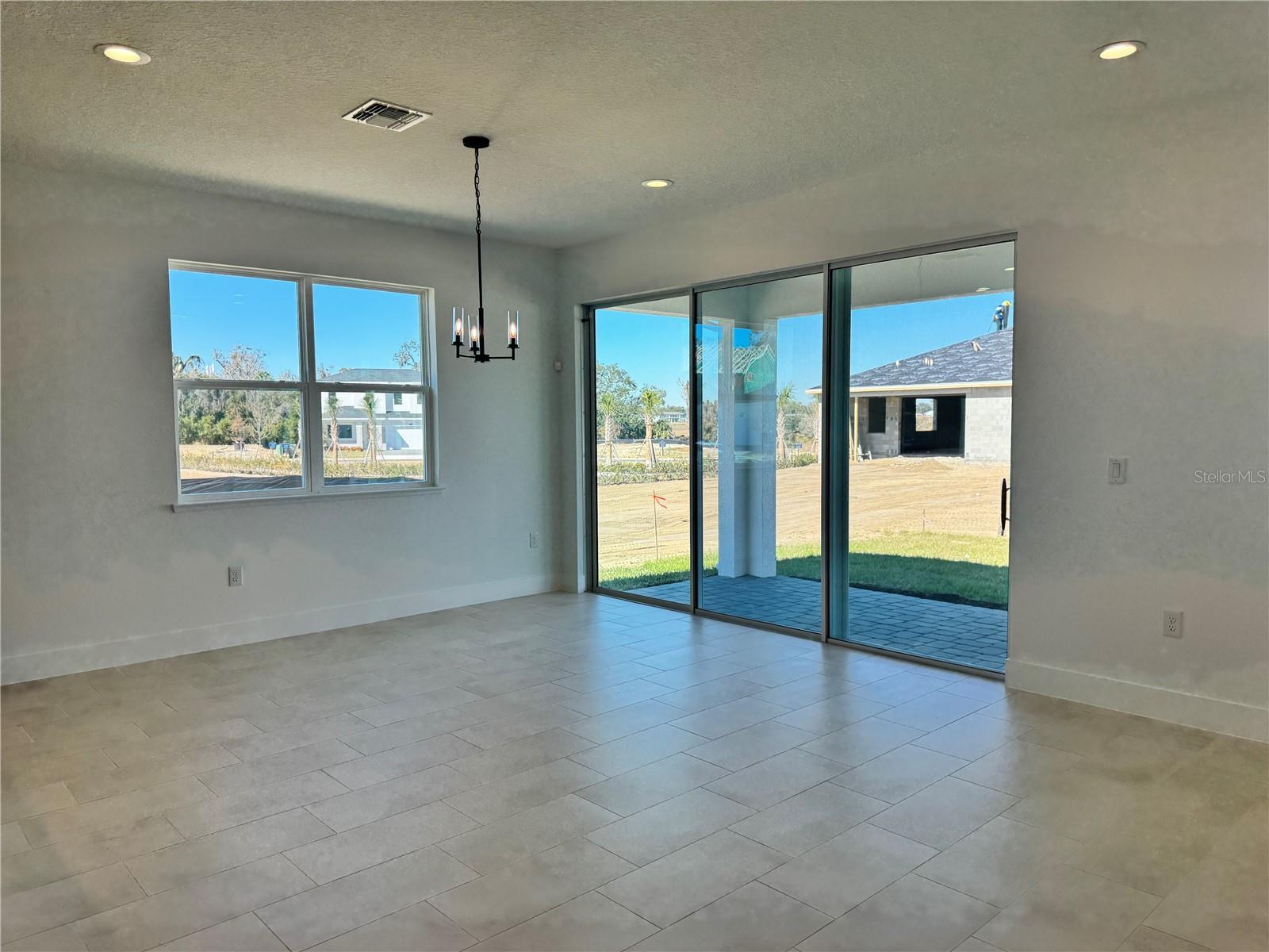 Image 13 of 34 For 1861 Stonecliff Drive