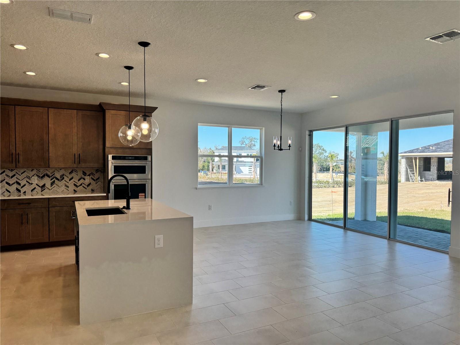 Image 14 of 34 For 1861 Stonecliff Drive