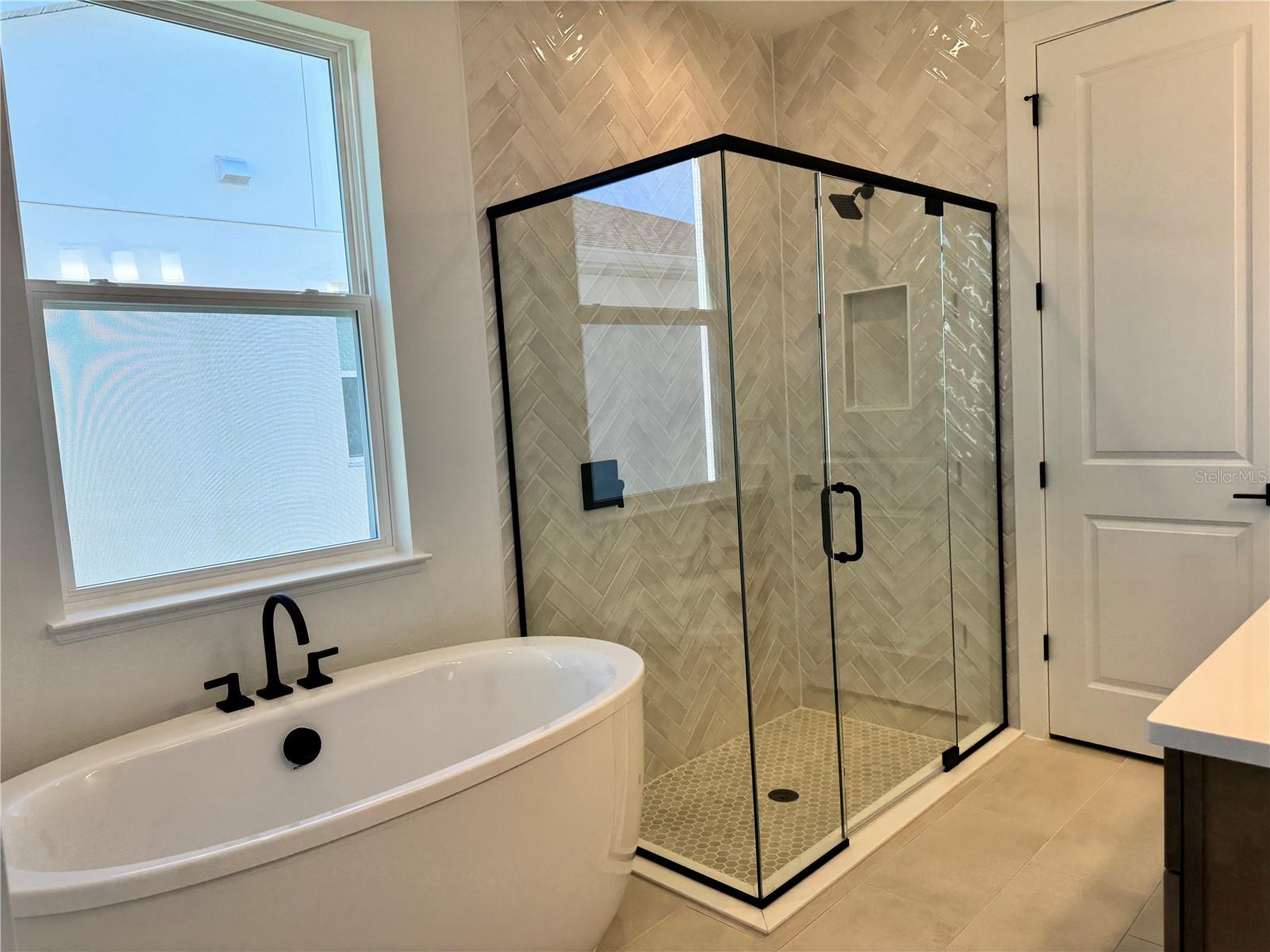 Image 20 of 34 For 1861 Stonecliff Drive