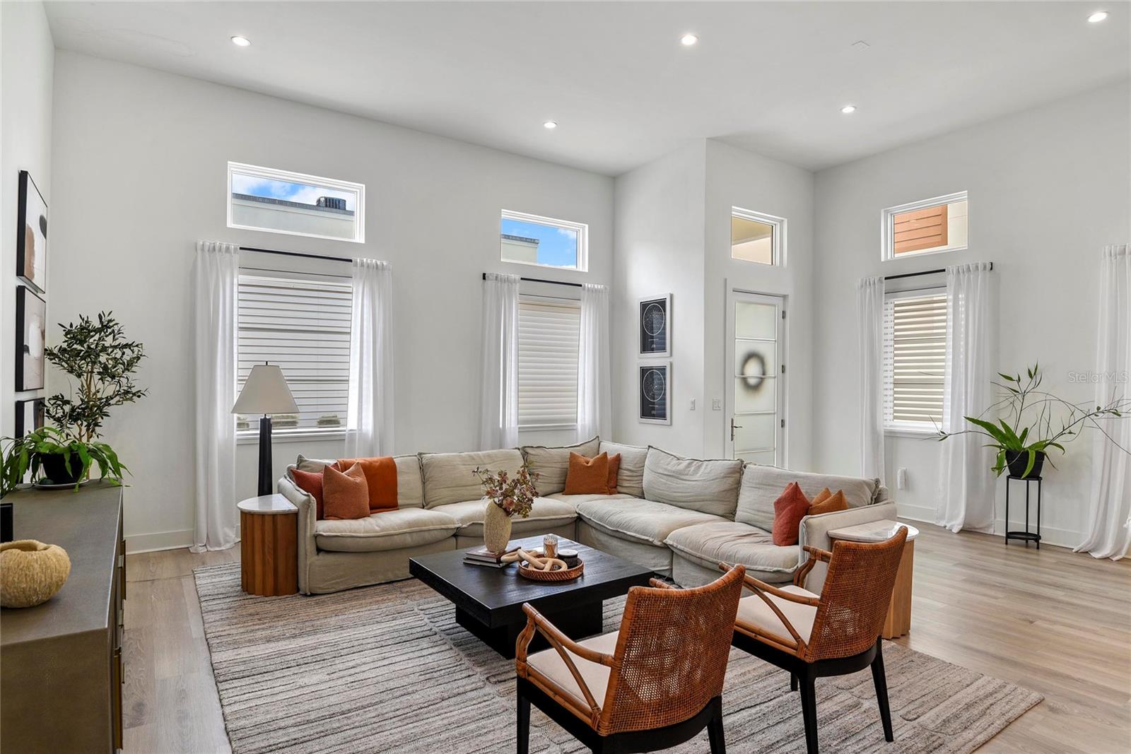 Image 5 of 45 For 503 Canton Avenue