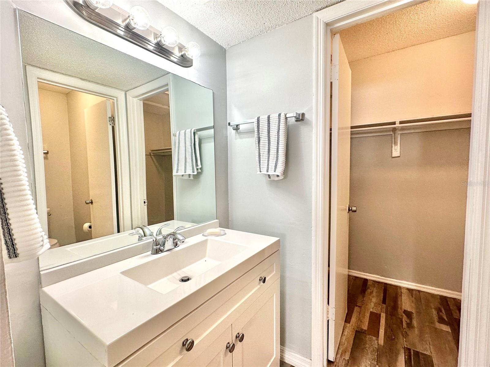 Image 11 of 18 For 2517 Caper Lane 207