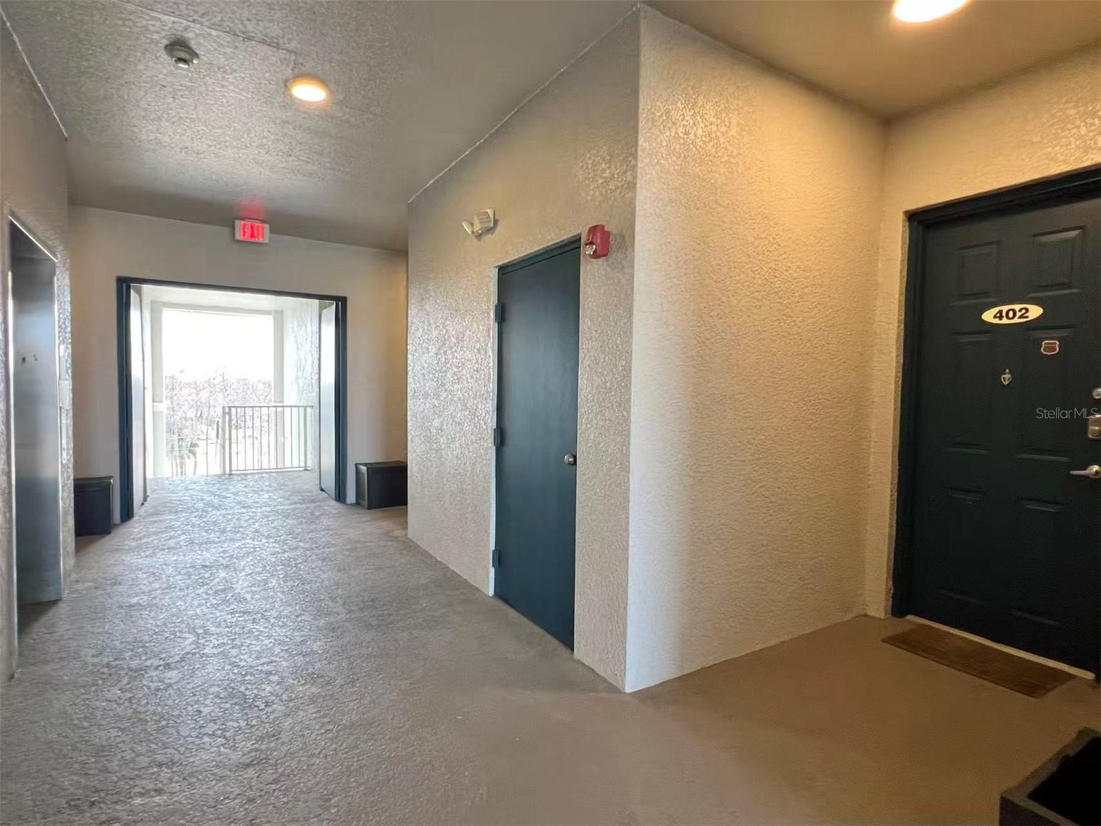 Image 20 of 36 For 5257 Cane Island Loop 402