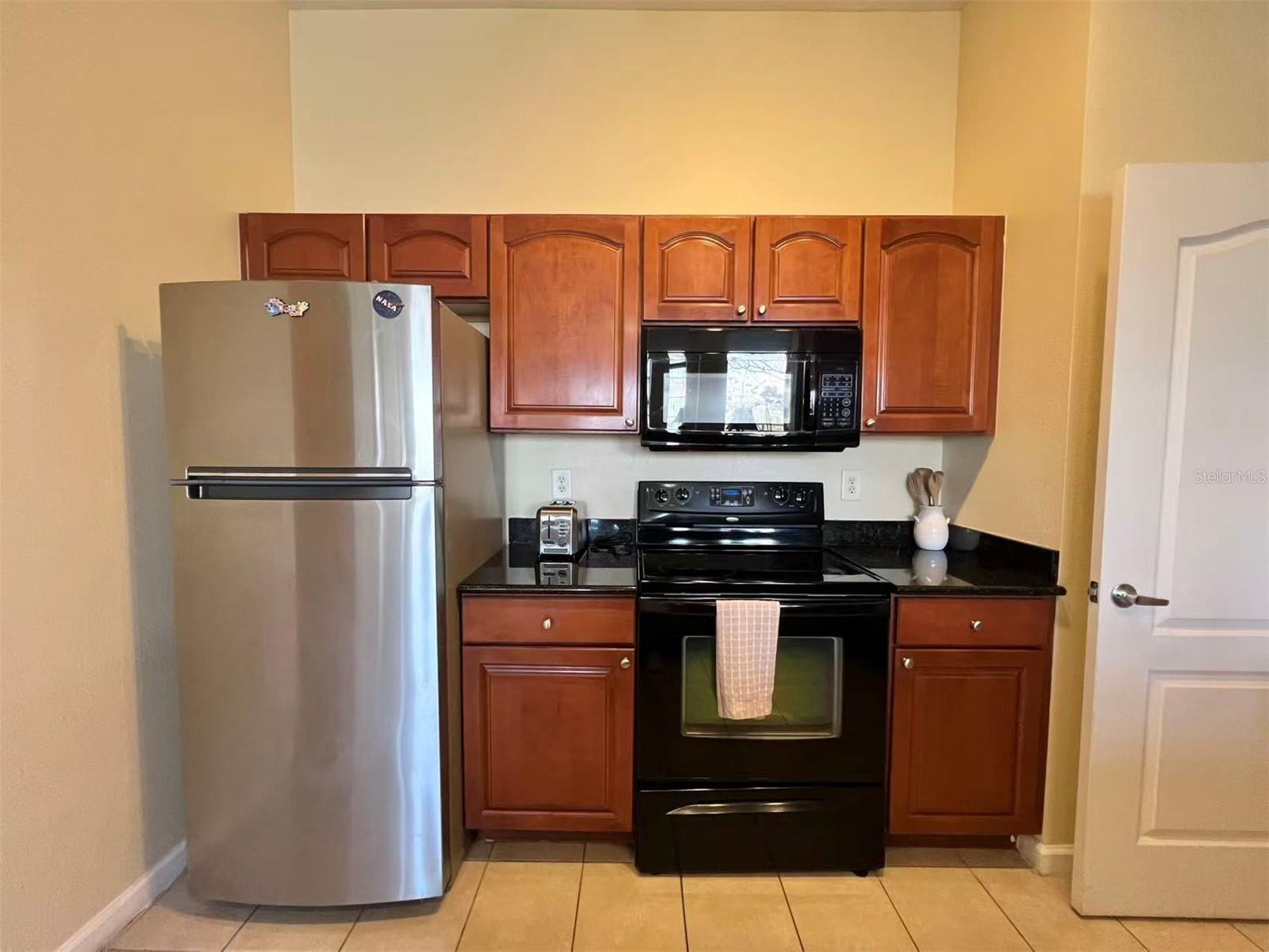 Image 7 of 36 For 5257 Cane Island Loop 402