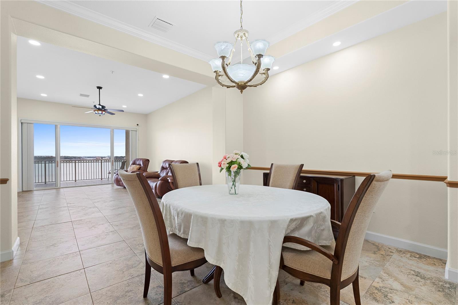 Image 13 of 31 For 8749 The Esplanade  16