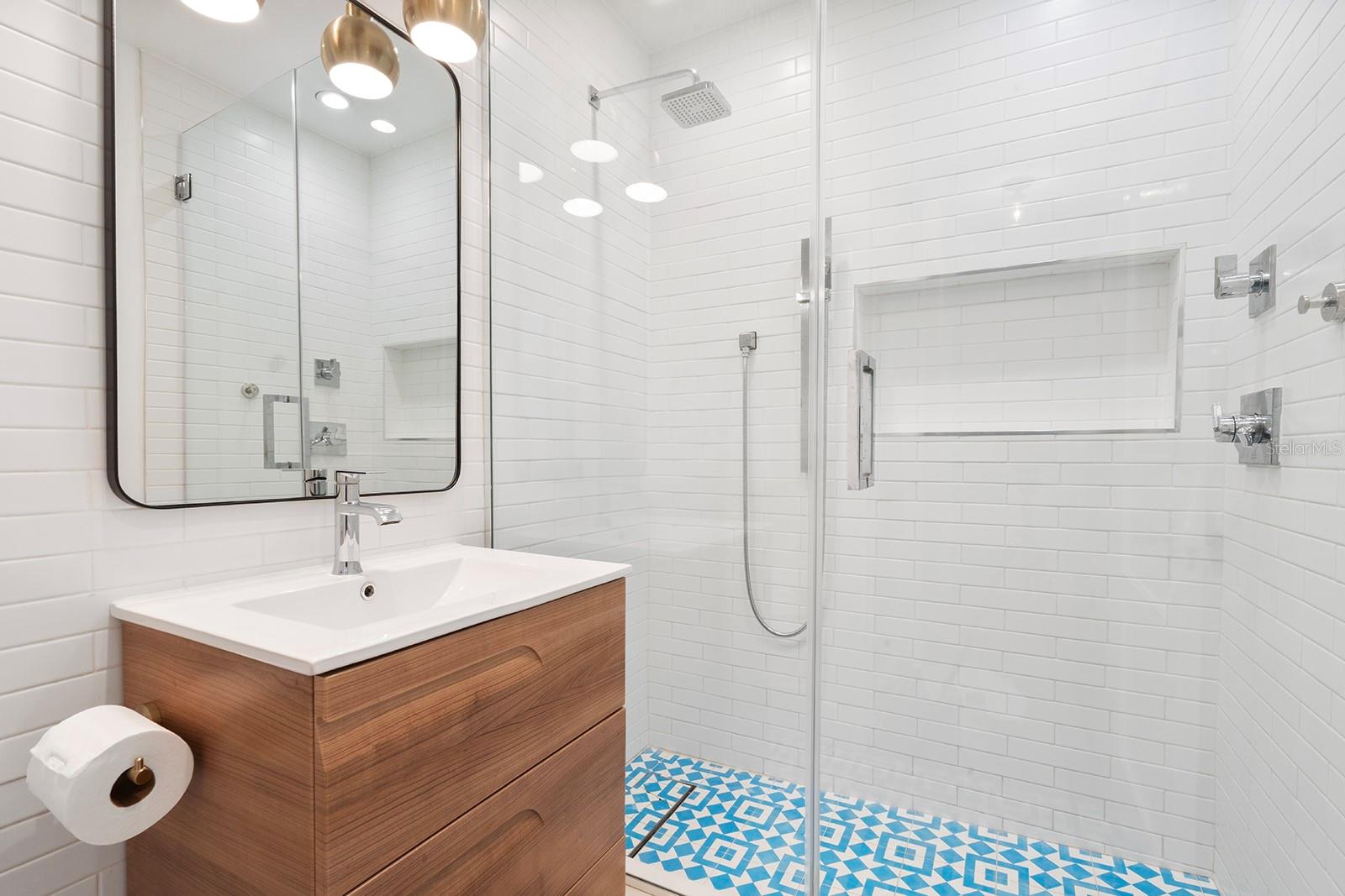 Image 14 of 24 For 1324 Harvard Street