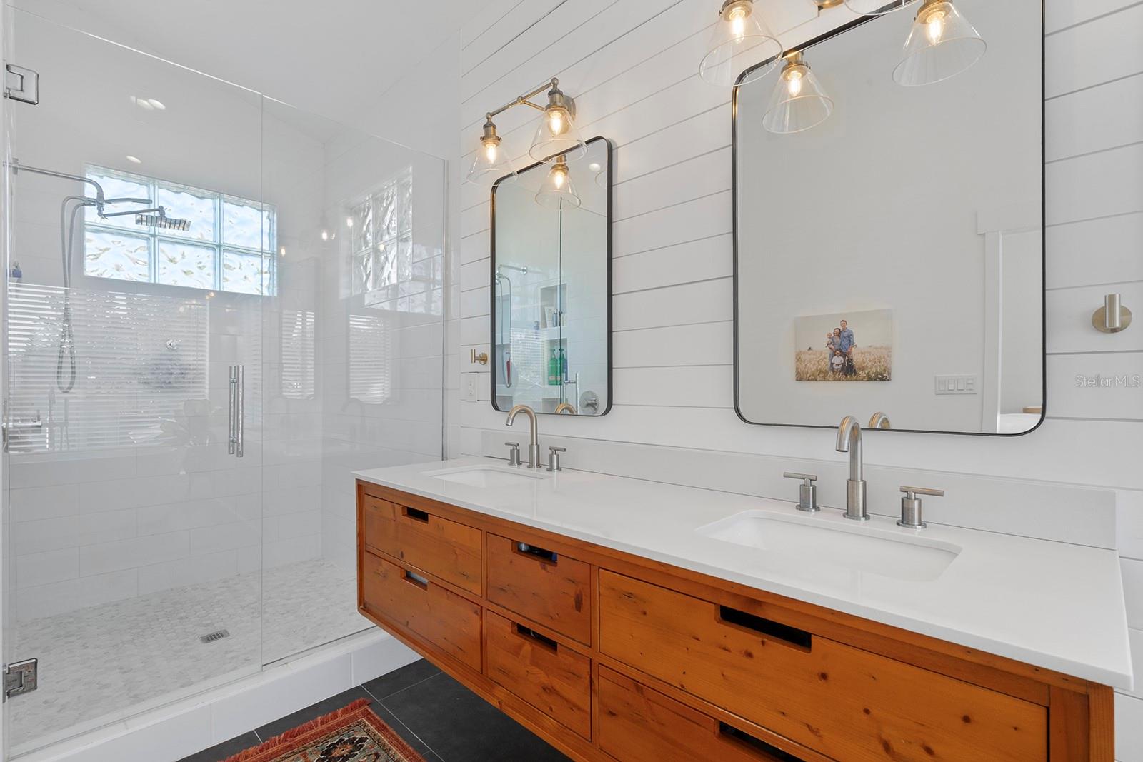 Image 17 of 24 For 1324 Harvard Street