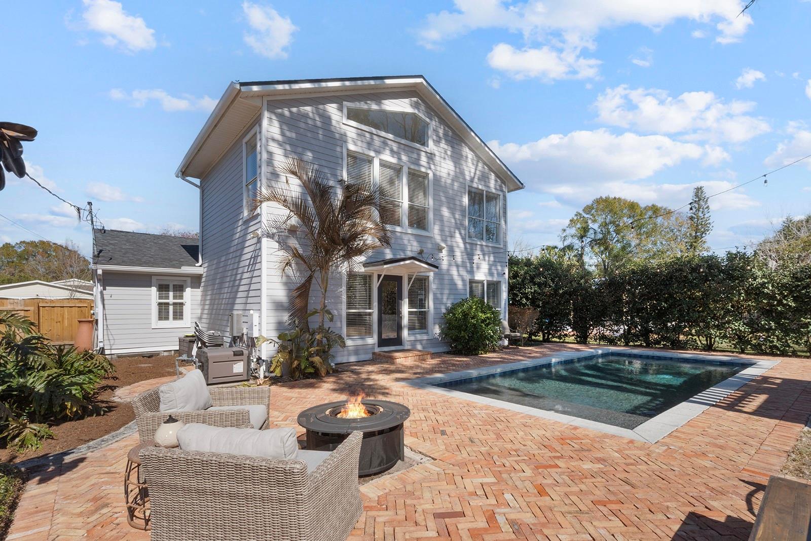 Image 21 of 24 For 1324 Harvard Street