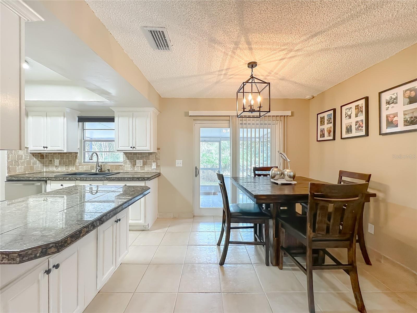 Image 11 of 39 For 1508 Meadowlark Street