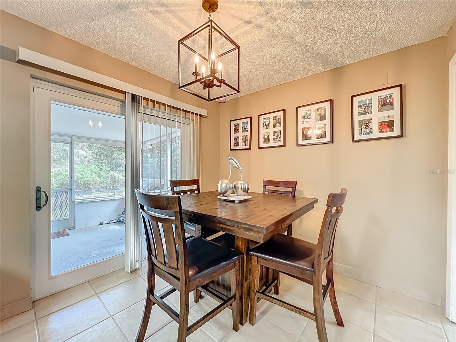 Image 12 of 39 For 1508 Meadowlark Street