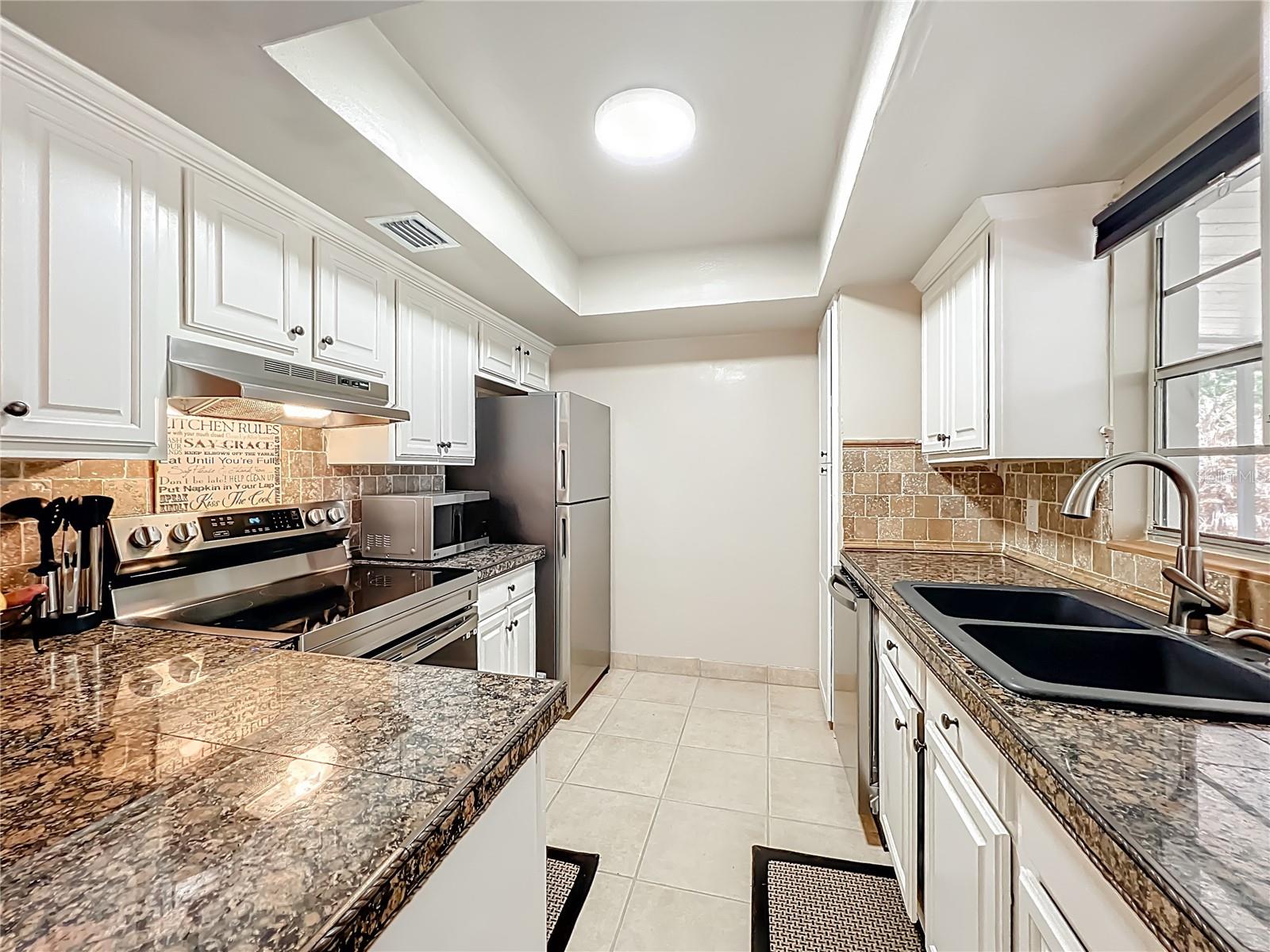 Image 14 of 39 For 1508 Meadowlark Street