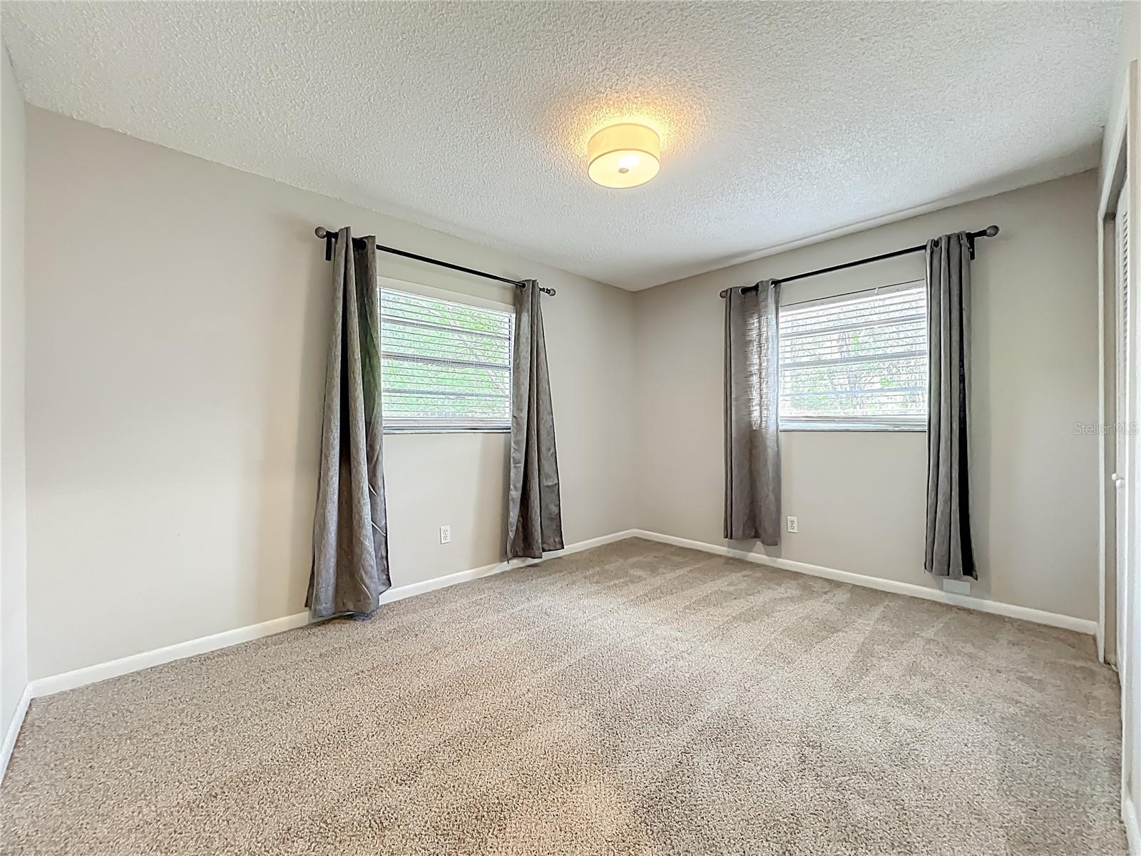 Image 21 of 39 For 1508 Meadowlark Street